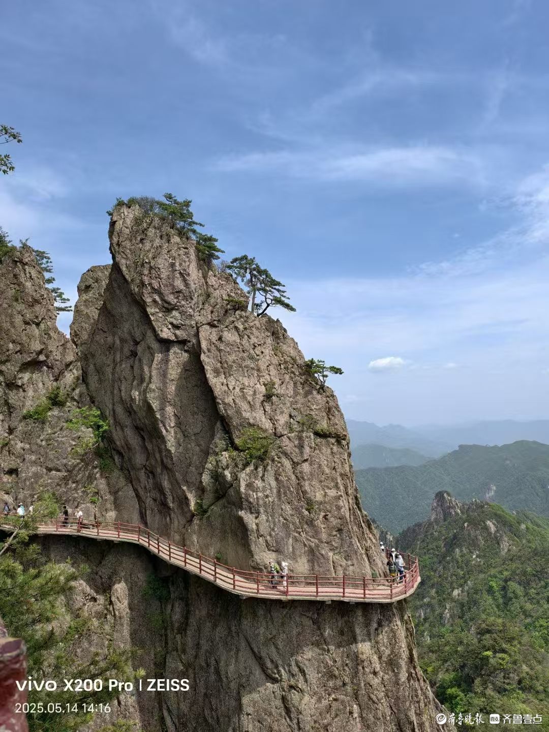 打卡老君山，人间仙境入画来