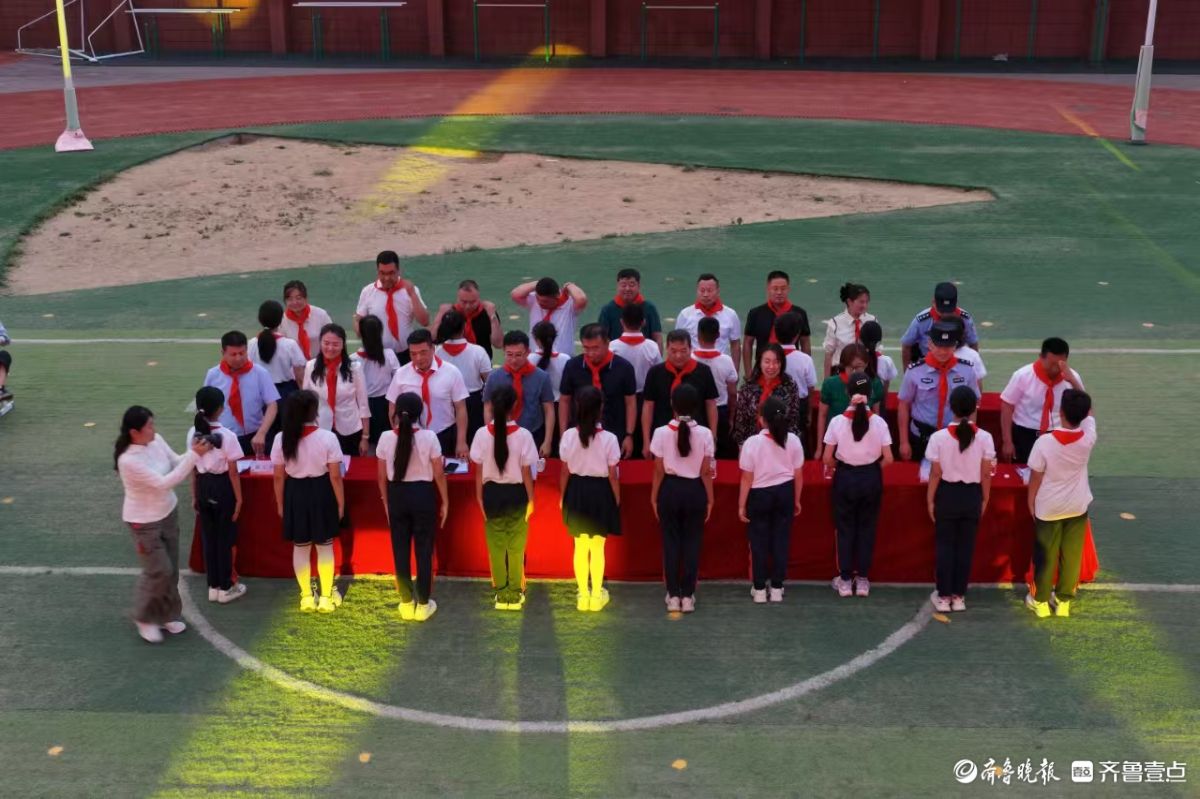 做自己的光，济南市枫景小学庆六一嗨起来
