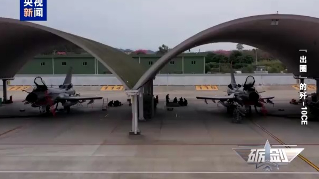 隐蔽出动、突然袭击，歼-10超低空飞行含金量超高