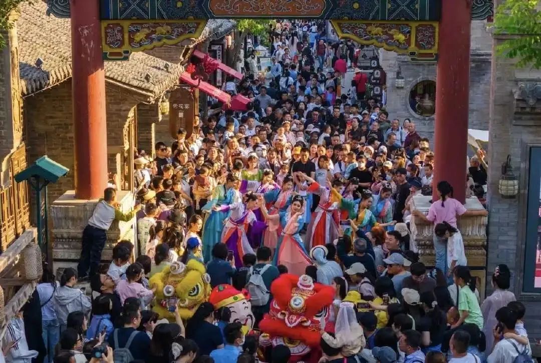 登上全国榜单的济南，这份文旅成绩单太"泉"能！