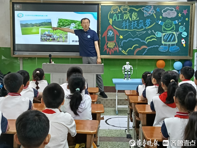 科技薪火燃童心，“电照风行”志愿服务队点亮孩子们的科学梦