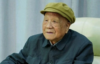 老兵口述史｜从地下工作到智斗敌机：百岁老兵王殿泉的前线回忆