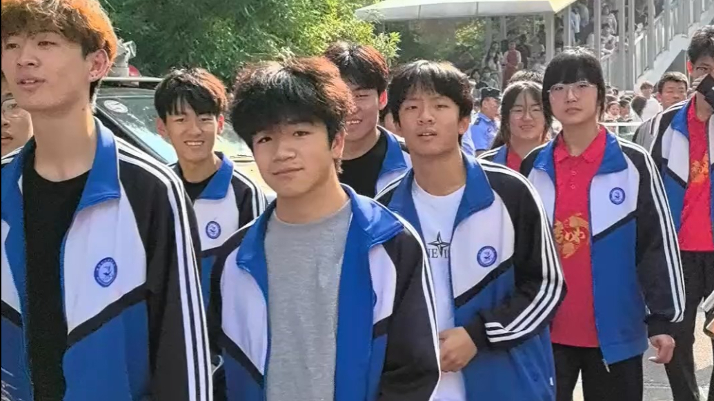 果然视频丨高考启幕，祝愿考试落笔生花圆梦今夏！