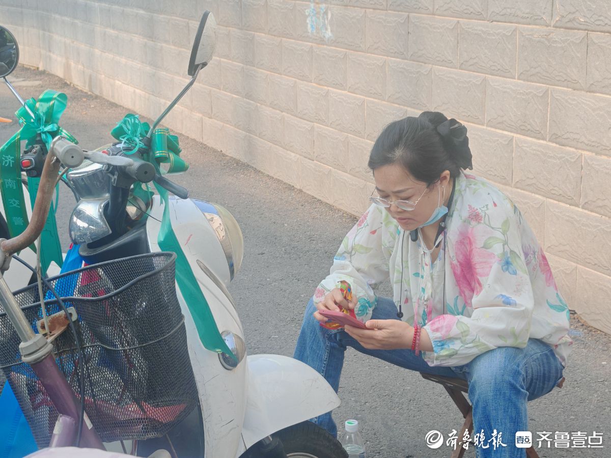 山东省普通高中学业水平等级考试今日开考，陪考家长人数骤减