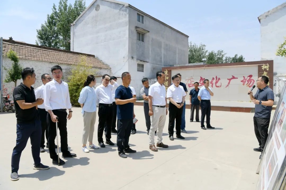 省国资委赴巨野县、东平县开展帮扶调研和走访慰问活动