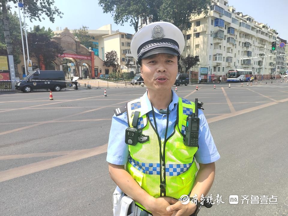 因胳膊“抡冒烟”火出圈！烟台交警孙洪恒：尽职尽责尽力护考