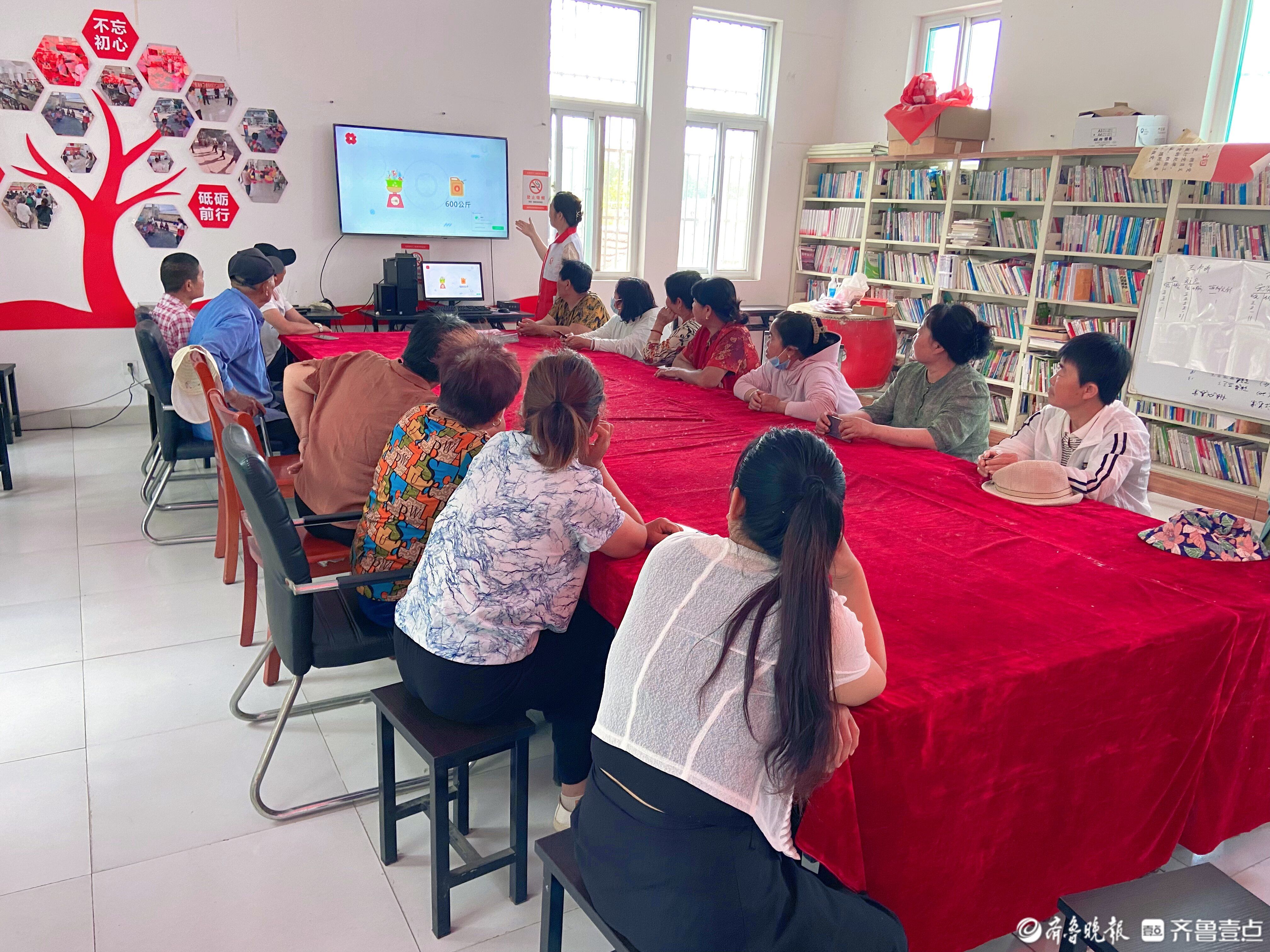 德州天衢新区赵虎镇开展垃圾分类公益宣传活动