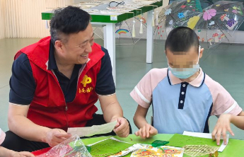 我与福利院孩子们的一天——销售员张洪伟的公益纪实