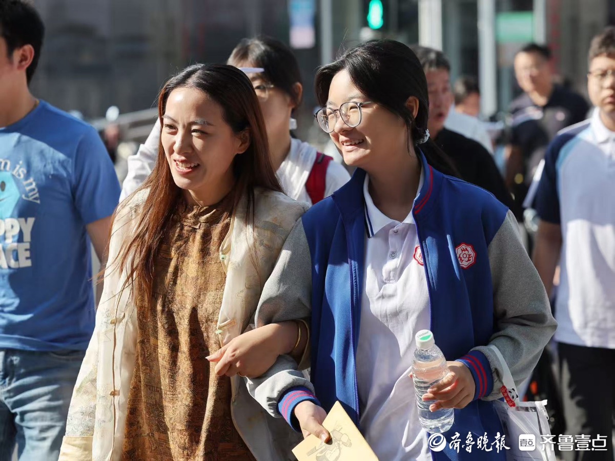 济南中考今日开考，考生精神抖擞迎接挑战