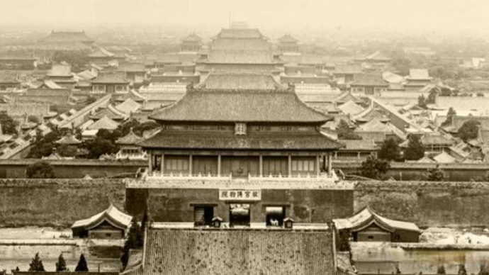 书坊｜《故宫掌门人》：重返“文明守护”的故宫现场