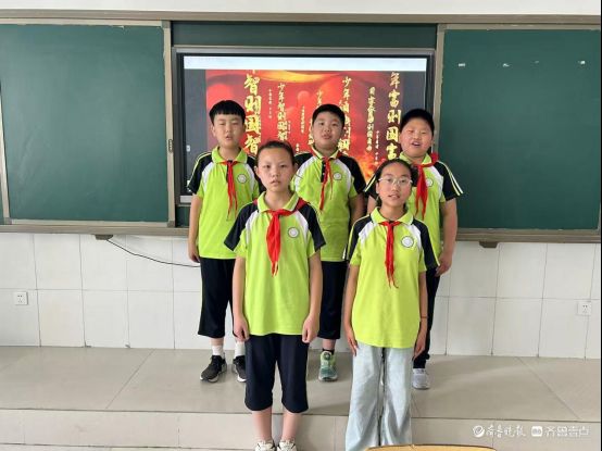 广平镇双庙魏小学举行“书香校园”课文诵读比赛
