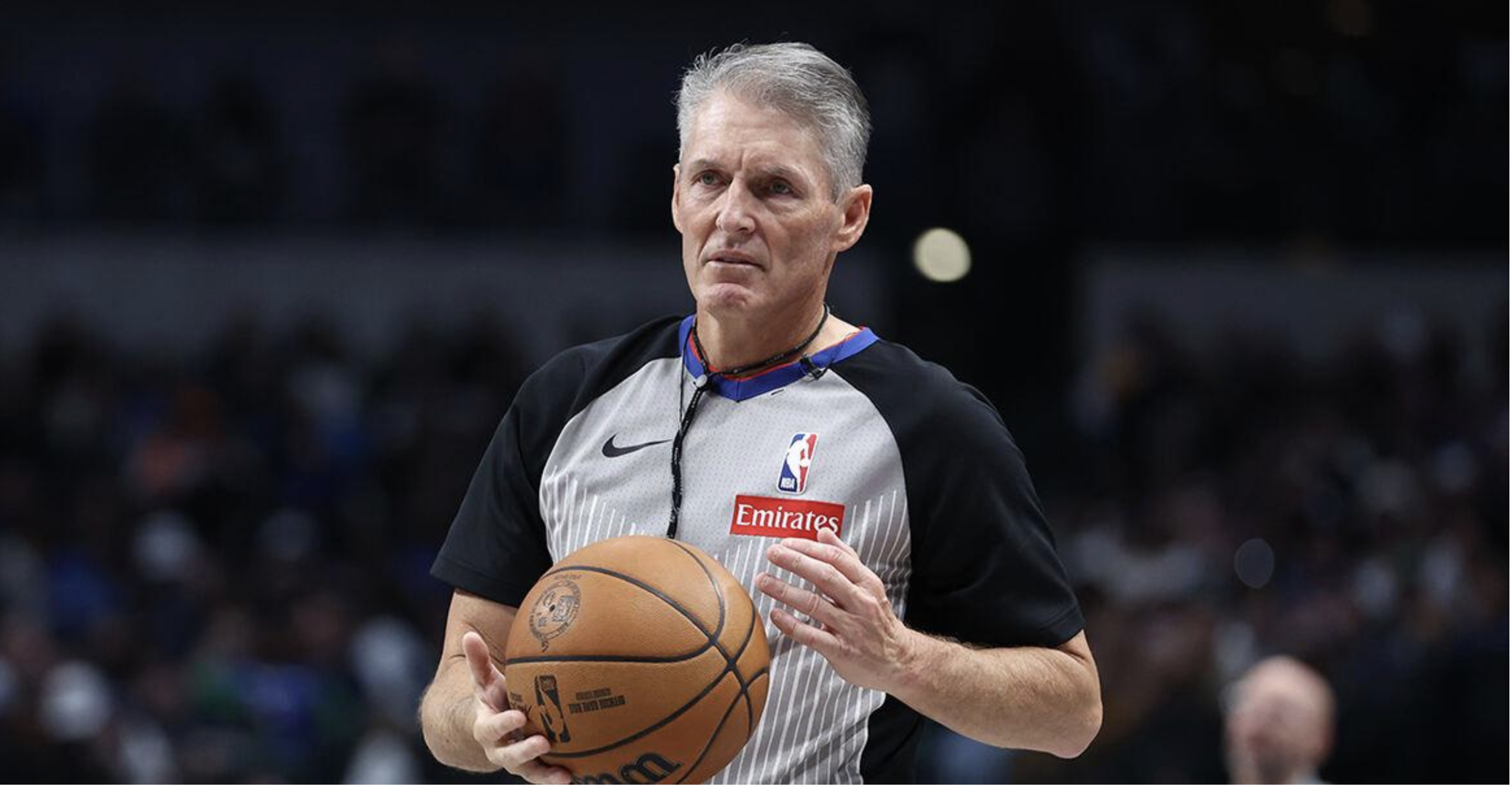 NBA总决赛|执裁4场比赛全部获胜，福斯特在专门帮雷霆吗？