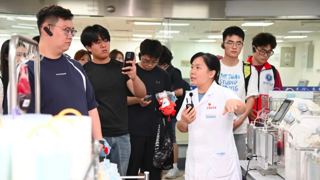 果然视频｜“医路同行 守护健康”沉浸式体验走进青岛市中心血站