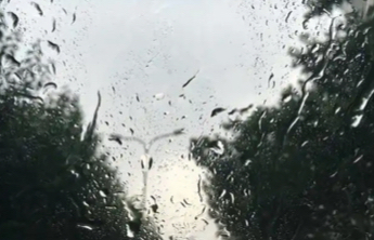 济南发布雷雨大风黄色预警，傍晚起局地还将有冰雹