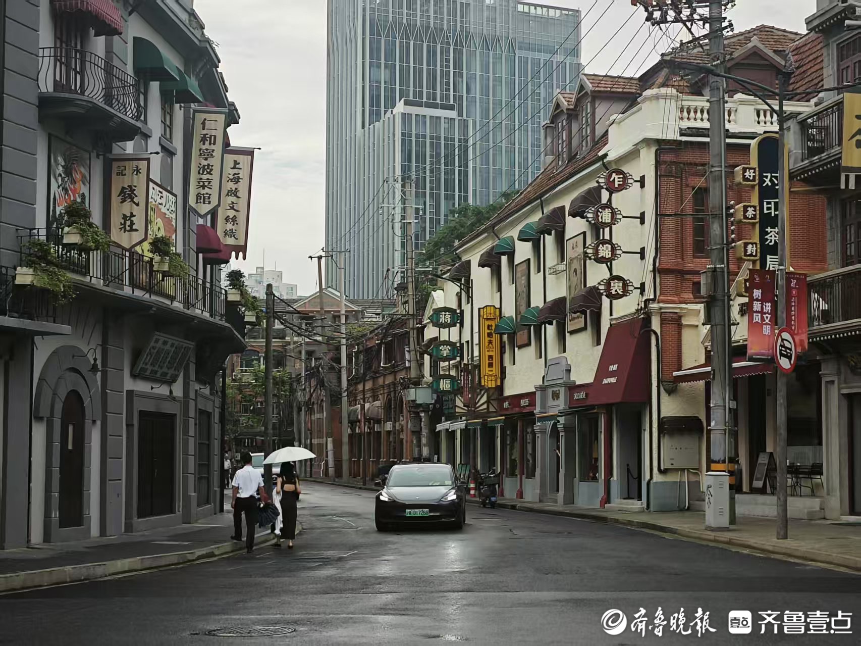 《酱园弄·悬案》今日首映，取景地乍浦路“火”了