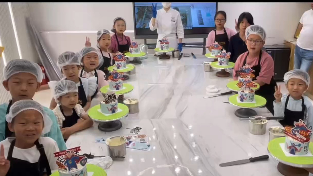 果然视频|“我的超人爸爸”活动获家长点赞，萌娃送上父亲节祝福