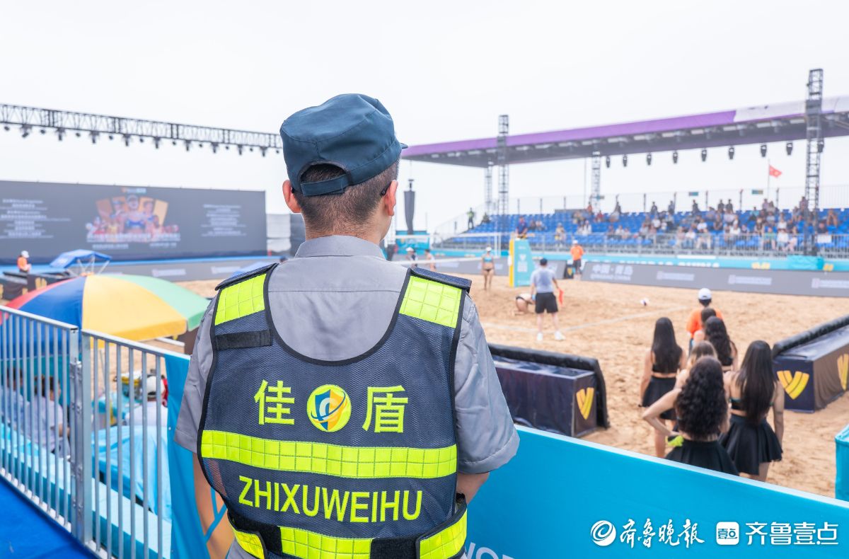 图集丨致敬2025世界沙滩排球职业巡回赛幕后的“隐形冠军”