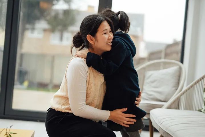 “妈妈岗”的争议背后，隐藏着哪些真问题？