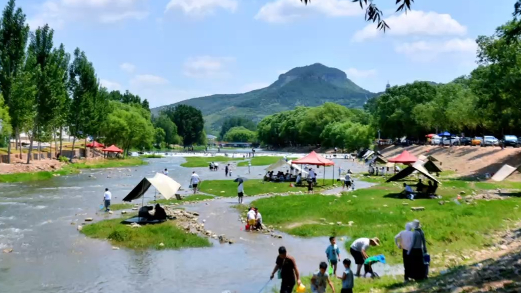 果然视频·好景山东|济南玉符河青山绿水风景美，浓荫蔽日河水凉