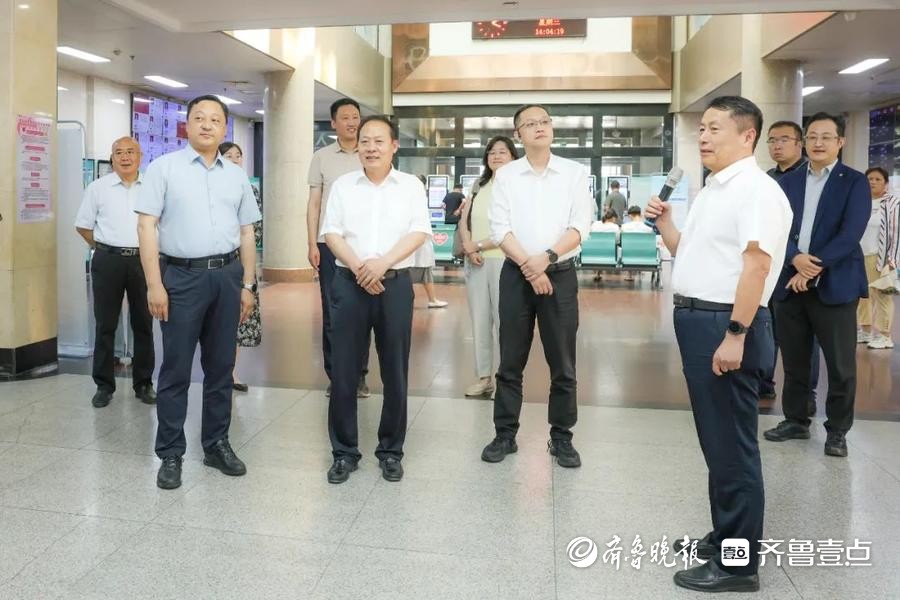 昆山市第一人民医院到滕州市中心人民医院考察交流
