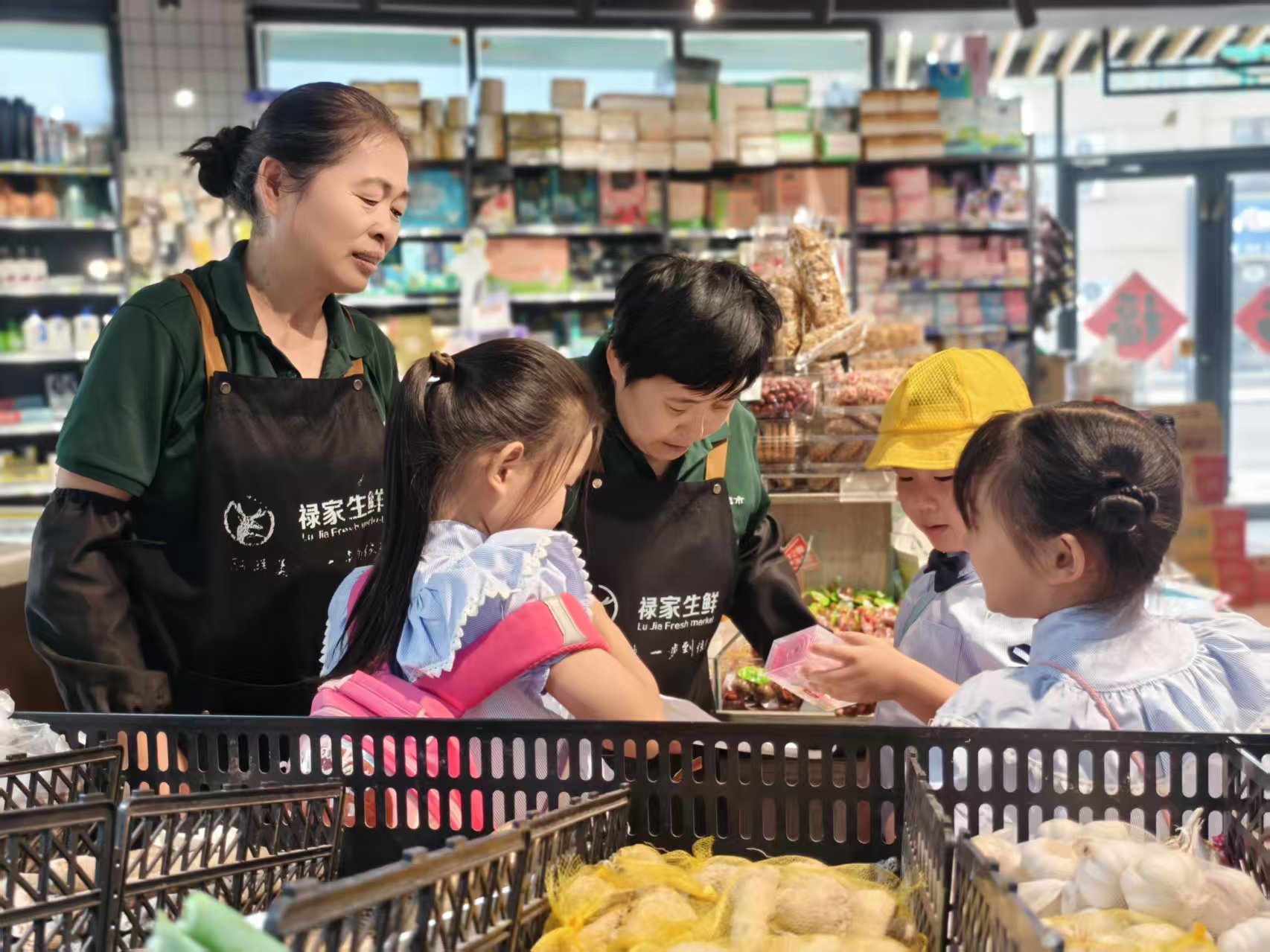 东营区辛店街道中心幼儿园开展“小小购物员”活动