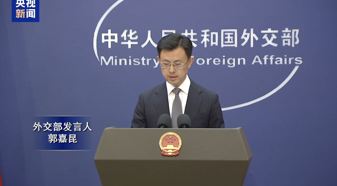 中国外交部及有关使领馆正迅速组织撤离在以、伊的中国公民