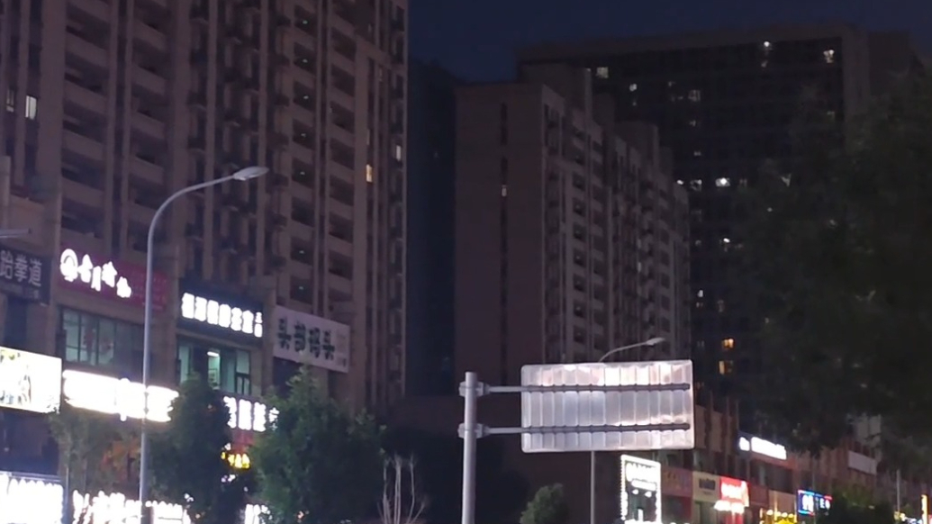 帮办·live|济南天桥区一市政道路路灯多年不亮，咋回事？