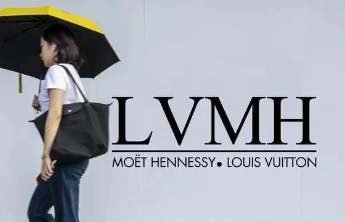 LVMH陷严重危机：市值蒸发、核心业务受挫，继承人问题添隐忧