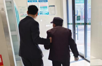 农行商河贾庄支行：服务便民，温暖银发客群