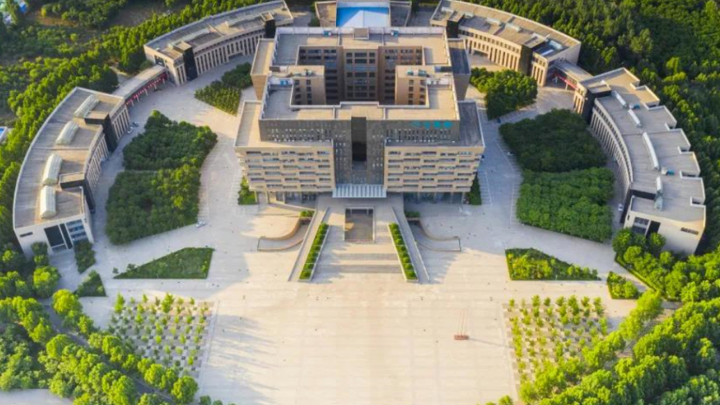 果然视频|淄博职业技术大学来了，2025年招生计划8060人