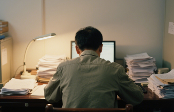 推进“能上能下”，基层干部顾虑啥？