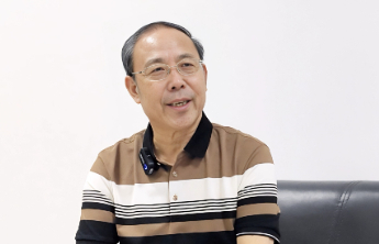 文学会客厅|赵德发：从《经山历海》到《生万物》，文学影视化并非易事