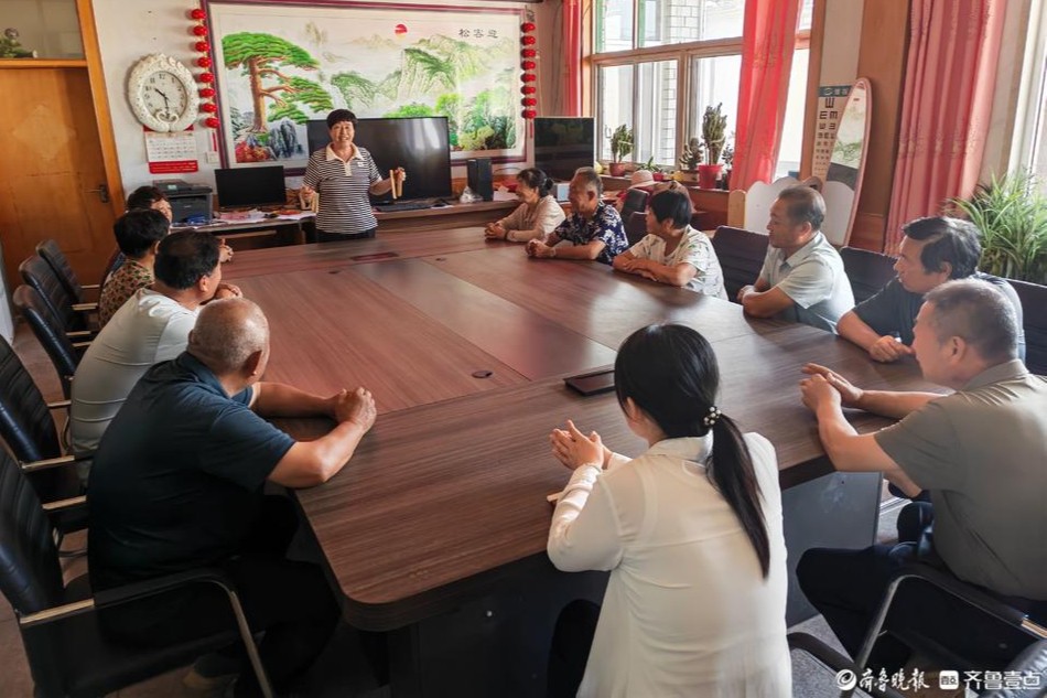 文化进万家 快板传乡音｜德州天衢新区赵虎镇开展快板培训活动