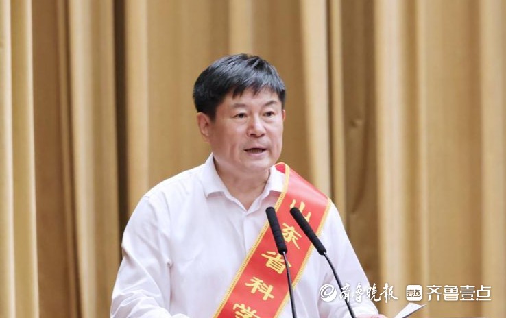 破茧成蝶抗麻路——记山东省科学技术最高奖获得者张福仁