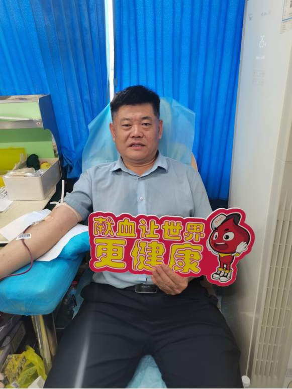 热血汇聚大爱，奉献点亮生命！莒县龙山镇卫生院开展无偿献血活动