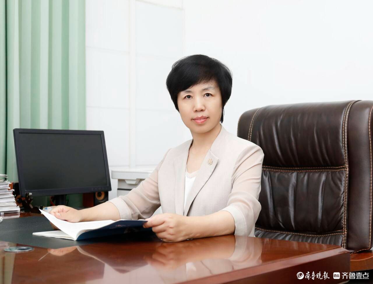 “三名”专访｜徐俊峰：二十九载从教路，以爱育爱共成长