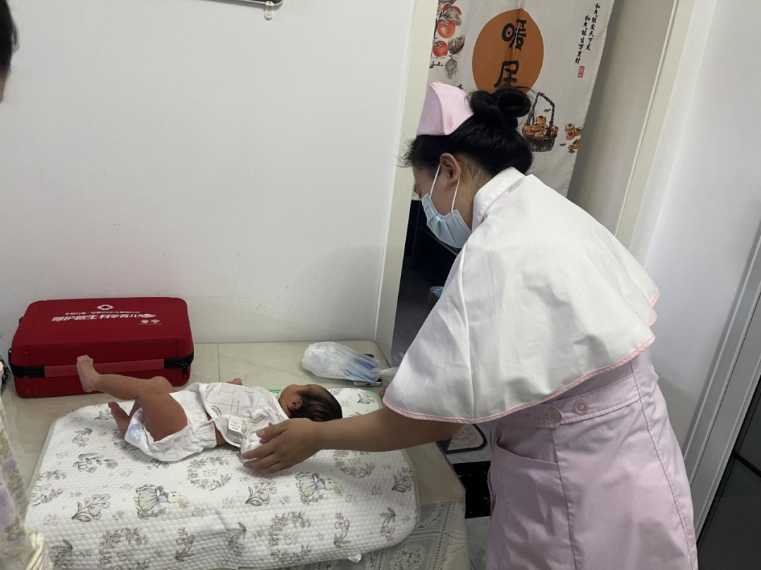 济南市民族医院大观园社区卫生服务中心开展产后新生儿入户访视