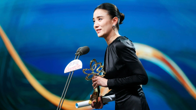 “佳”人如斯