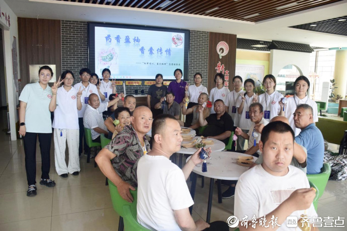 济南幼儿师范高等专科学校志愿者开展“药香盈袖·香囊传情”活动