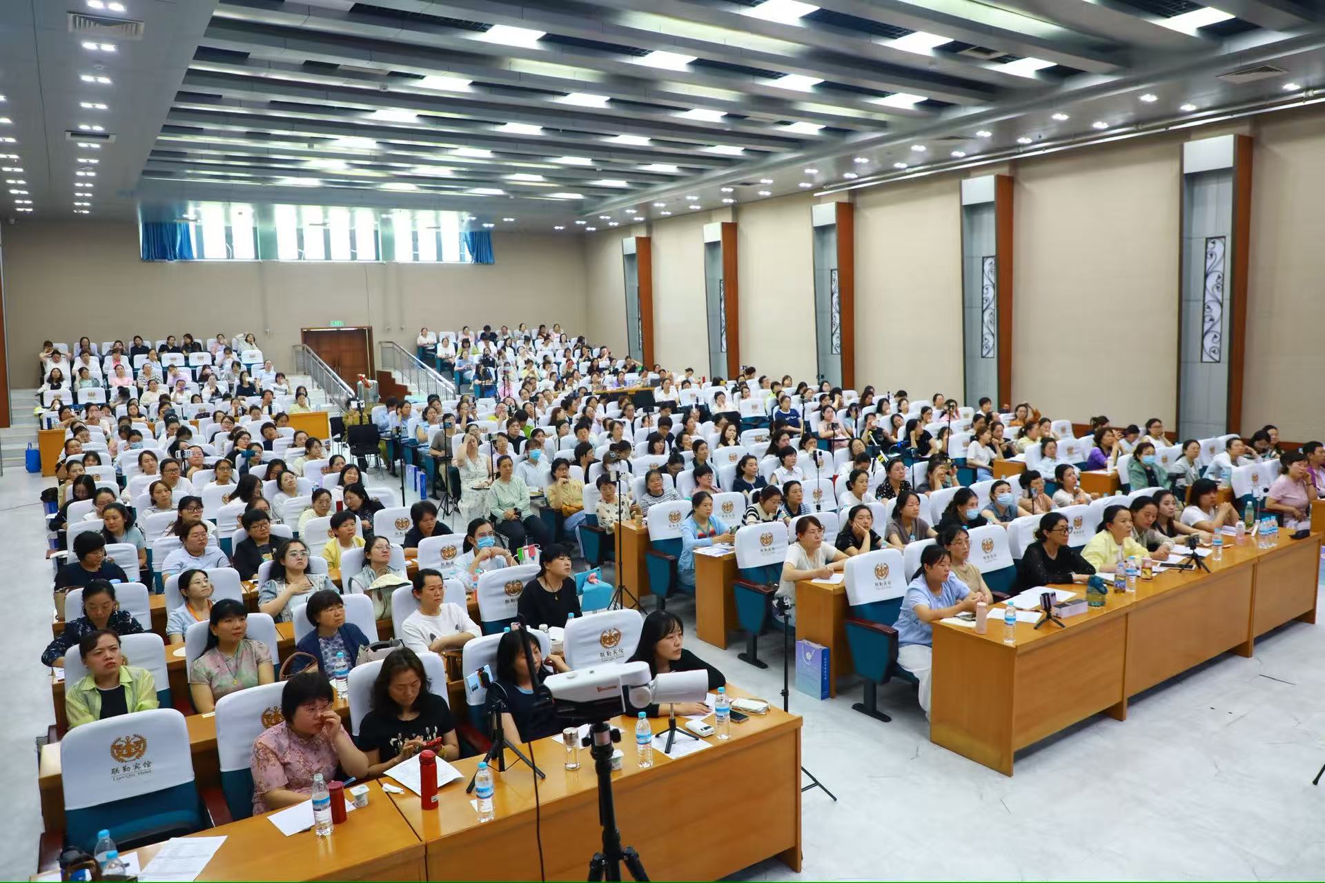 山东中医药大学举办第二届中医护理技能培训班