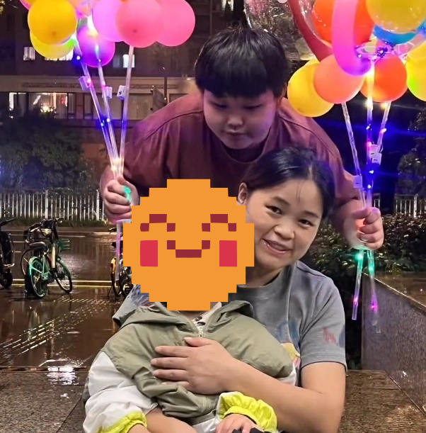 孩子出生患上罕见病，临沂“气球妈妈”来上海摆摊寻医感动无数人
