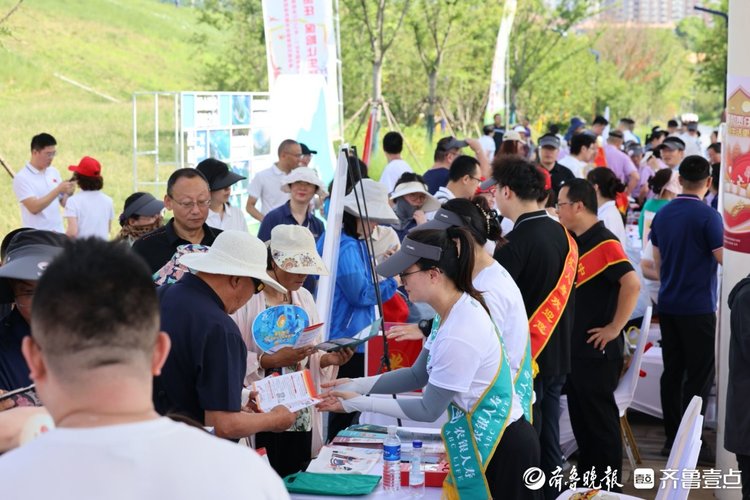 图集 | 7·8全国保险公众宣传日:烟台保险业传递爱和责任
