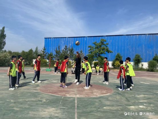 广平镇麻庄小学“跃动杯”六年级篮球比赛圆满落幕