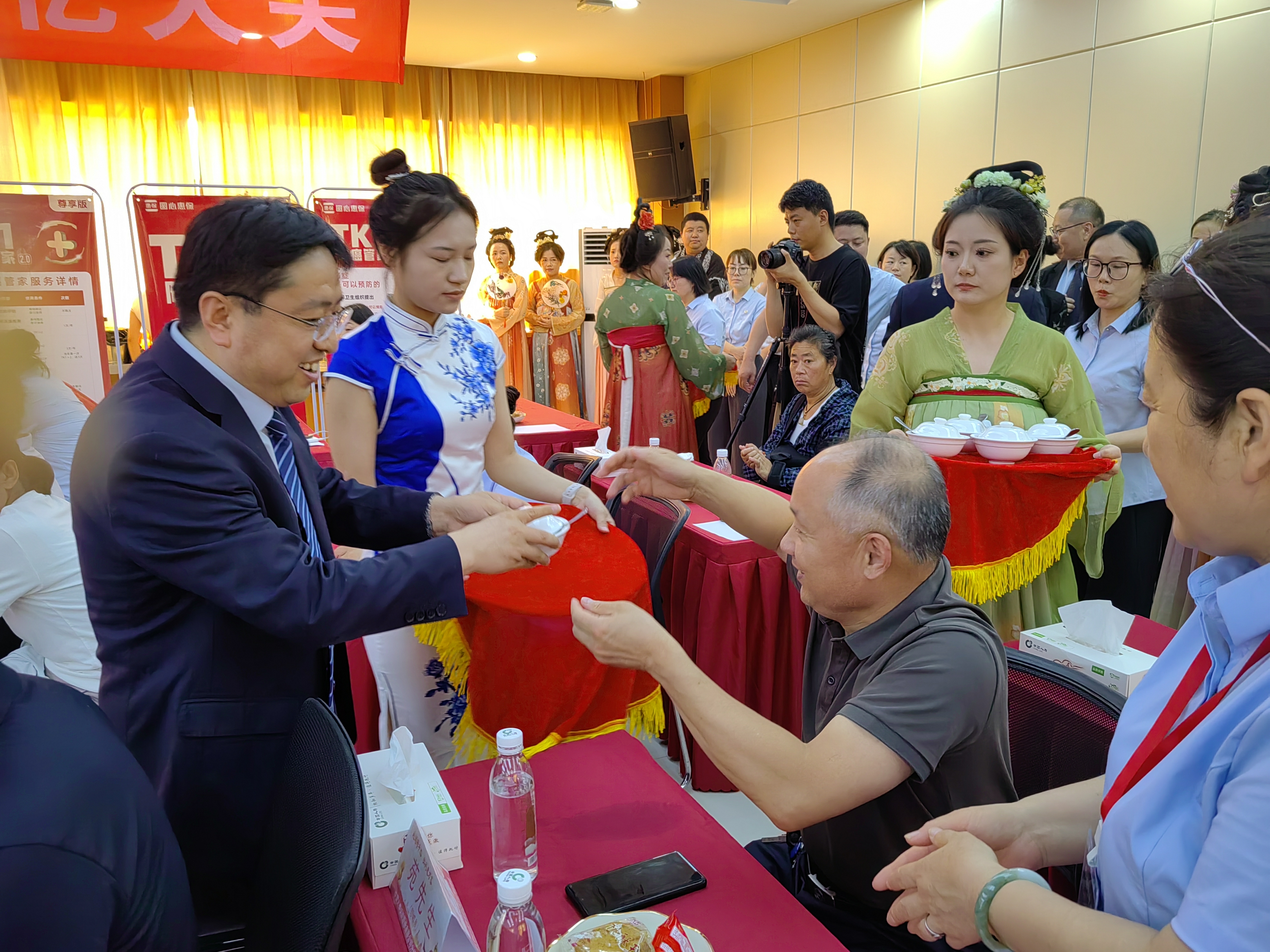 以文化赋能金融服务创新 中国人寿菏泽分公司开展黄河文化客户体验活动