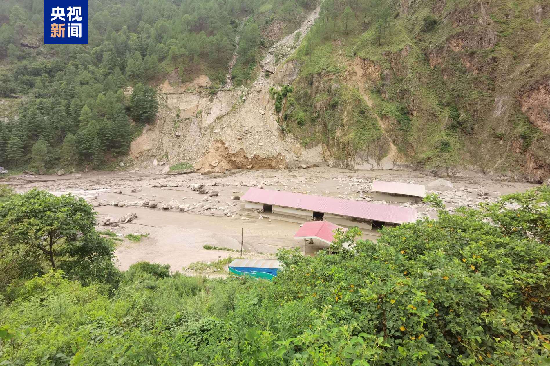 中尼边境地区突发山洪泥石流，6名中国公民失联仍在搜救