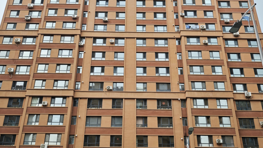 果然视频｜吉林高温引爆“空调狂欢”，安装师傅凌晨收工成常态
