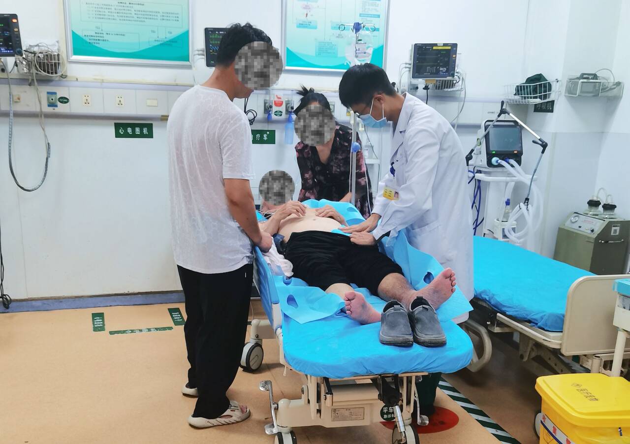 潍坊持续“桑拿天”，预防中暑引起热射病