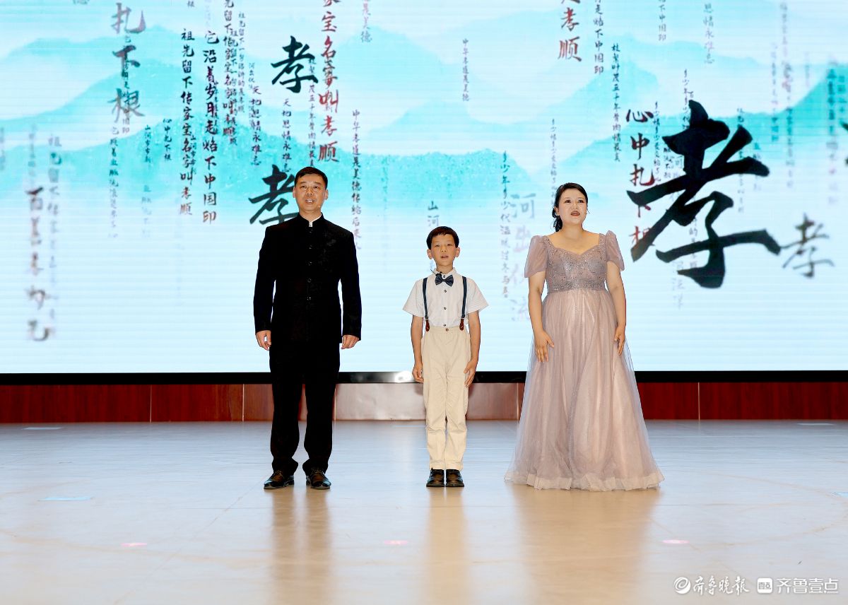 让文化之光照亮街巷，让美德信用扎根城乡