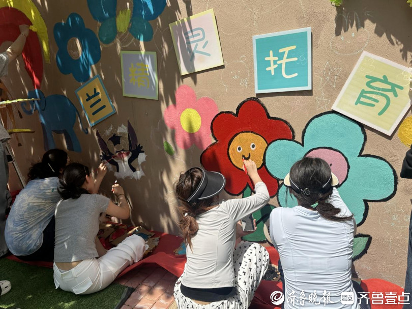 墙绘艺术赋能社区美育，山东建筑大学艺术学院志愿者在行动