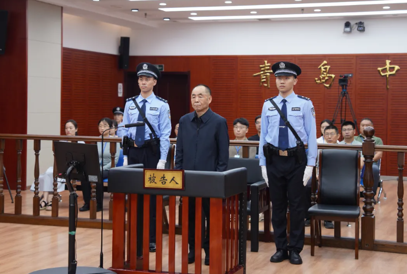 国务院国资委原副部长级干部骆玉林一审被判死缓
